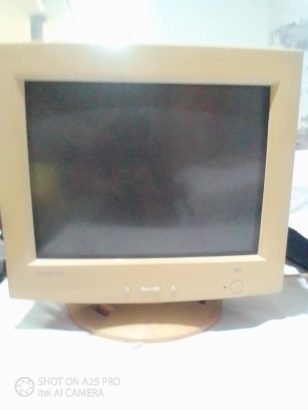 PC crt monitor