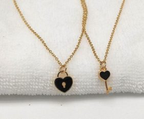 2 PCs key lock pendent set