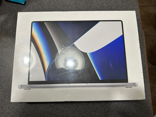 Apple MacBook Pro 16 512GB SSD 16GB M1 Pro MK183LL A A2485 N