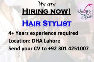 Female hair dresser