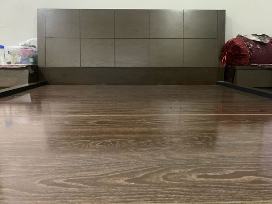 Master bedroom set including 2 side racks & a dressing table