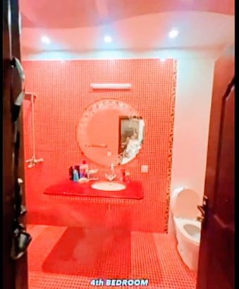 10 Marla house for sale in DHA Phase 8 Ex Air Avenue