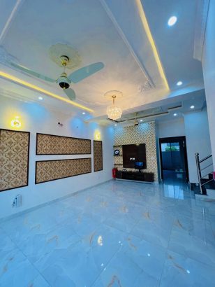 5 Marla Modern design house for Sale in DHA 9 Town