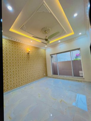 5 Marla Modern design house for Sale in DHA 9 Town