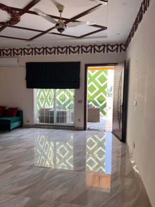 1 Kanal upper portion for rent in DHA Phase 8 Ex Air Avenue