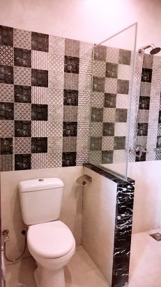 10 Marla house for rent in DHA Phase 8 Ex Air Avenue