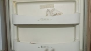 PEL refrigerator
