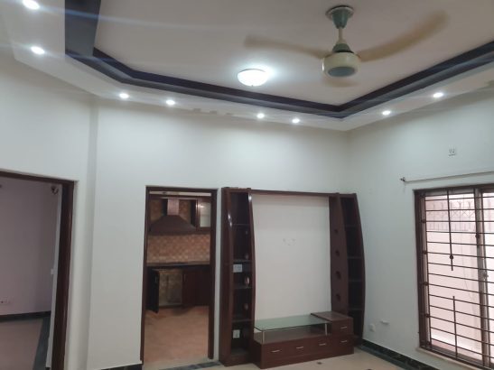 10 Marla house for Sale in DHA Phase 8 Ex Air Avenue