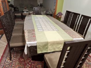 Heavy duty Dinning set for a family of 8 people